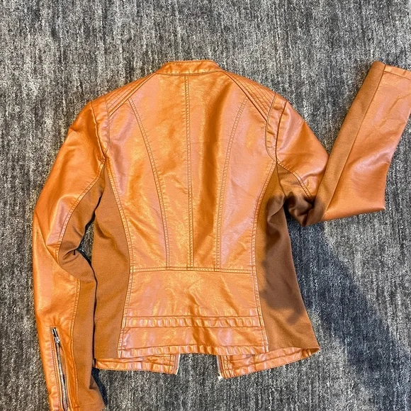 Express Women's Cognac Tan Moto Faux Leather Jacket Small/Petite - Picture 4 of 5